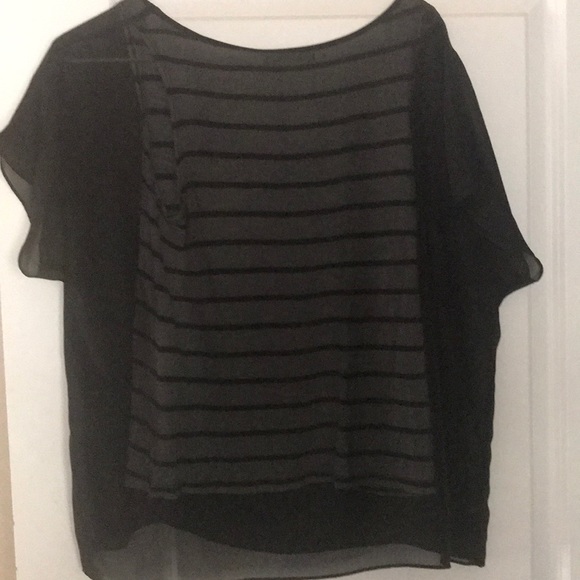 Sheer black top w tank underneath - Picture 4 of 4